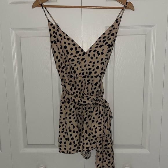 Forever 21 Cheetah Print Romper - Picture 2 of 7